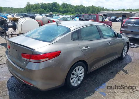 2016 Kia Optima Ex z USA, uszkodzony, nr VIN 5XXGU4L30GG111513